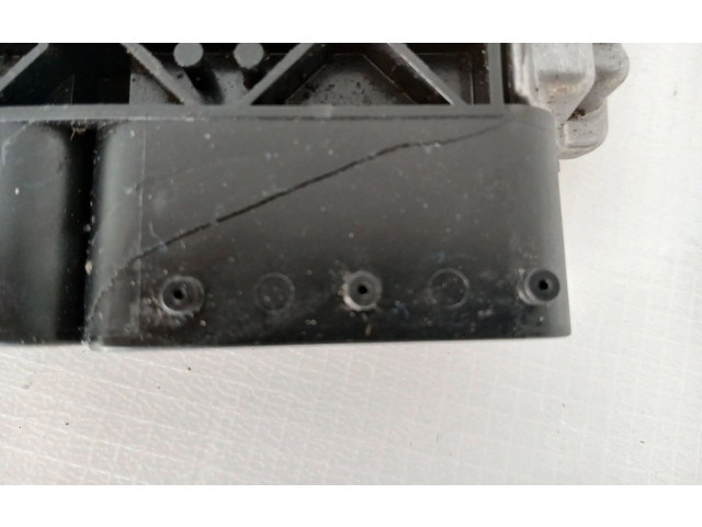 Řídící jednotka 7581848, 0261S04117 BMW 1 E81 E87 2007