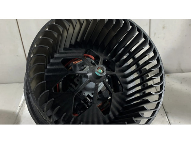 Вентилятор печки    1K2820015   Audi A3 S3 A3 Sportback 8P