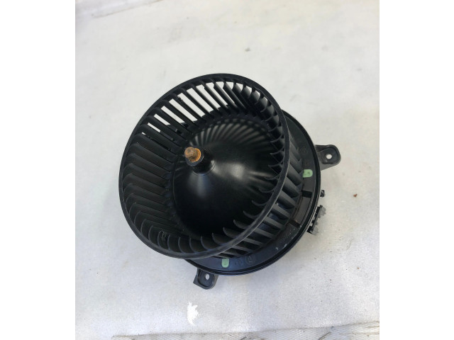 Вентилятор печки 2q1820021a Skoda Kamiq