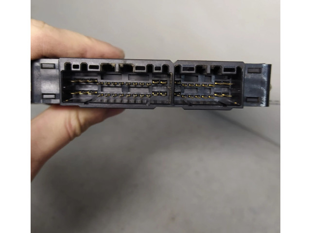 Блок комфорта X4T71973T   Mitsubishi Pajero   