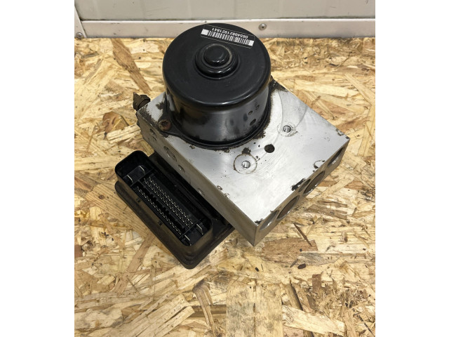 Блок АБС 30643982, 5WK84034   Volvo  XC90  2007 - 2014 года