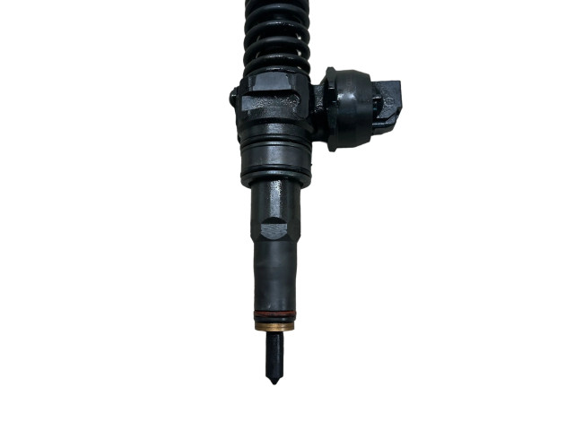 Форсунка 038130073AG    Volkswagen Golf Plus   