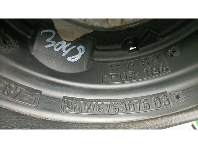 Руль BMW 1 E81 E87 2004-2011 года SV2-23-10