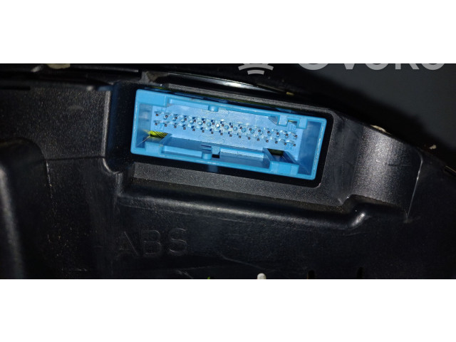 Píst Audi A8 S8 D2 4D