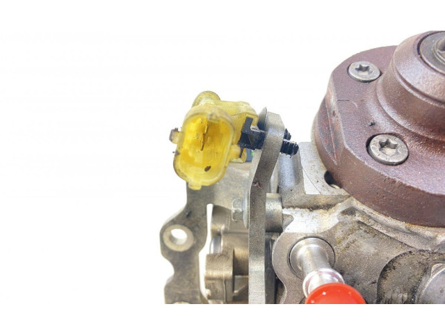 Топливный насос