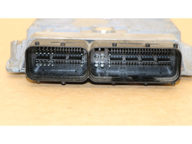 Řídící jednotka 03L906023PA, 03L906023PA   Volkswagen Caddy 2013