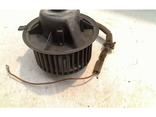 Вентилятор печки       Volkswagen Golf III