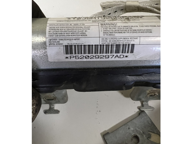 Боковая подушка безопасности P52029297AD Jeep Grand Cherokee (WK)