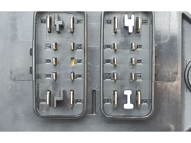 Блок предохранителей LNA2800BG, 074530120794 Jaguar XJ X300