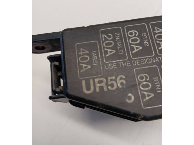 Блок предохранителей  8253T01, UR56   Ford Ranger    