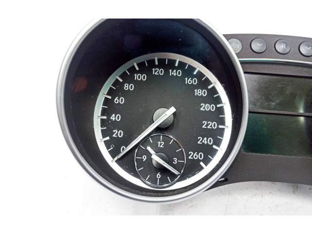 Панель приборов A2519006000, A2C53419162   Mercedes-Benz R W251       