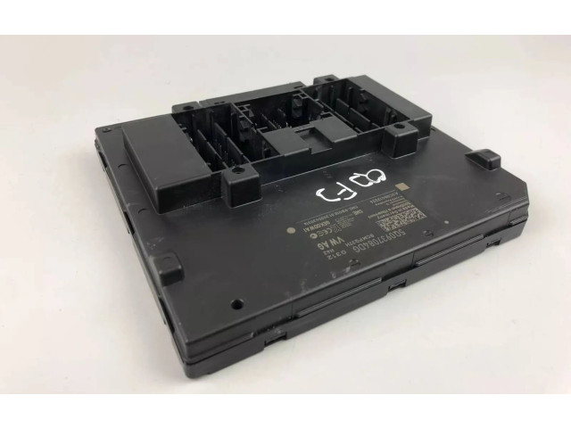 Блок комфорта 5Q0937084DG Audi Q3 F3