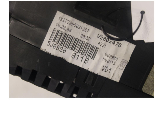 Панель приборов 5J0920811B   Skoda Fabia Mk2 (5J)       