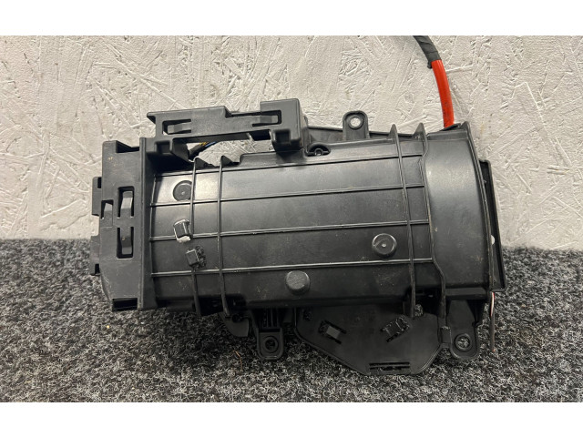 Блок предохранителей 6828075, 9397076   BMW X3 G01    