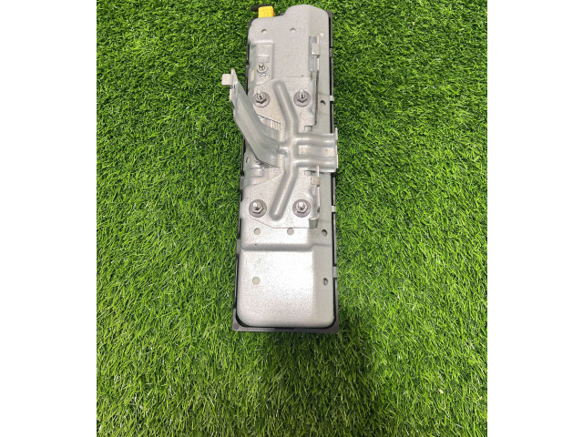 Подушка безопасности для колен 57C880841D Skoda Karoq