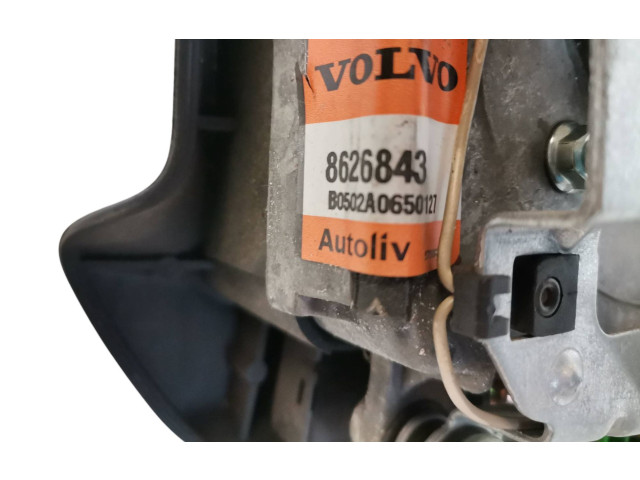 Подушка безопасности водителя 8626843, B0502A065017   Volvo V70