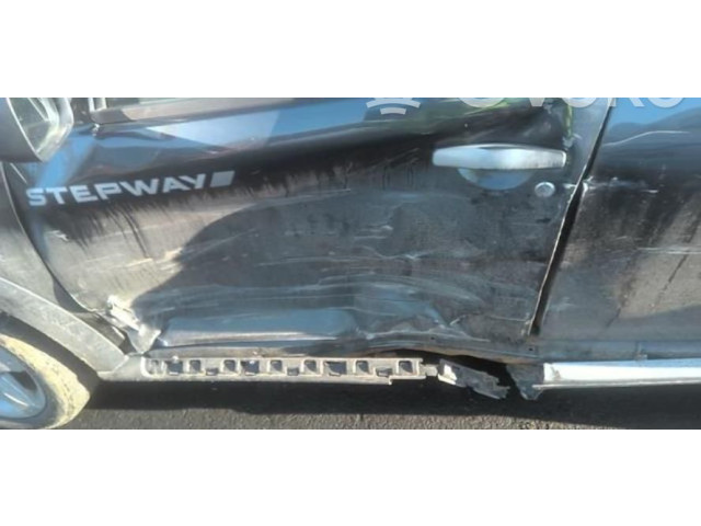 Зеркало электрическое        Dacia Sandero  2008 - 2012 года   