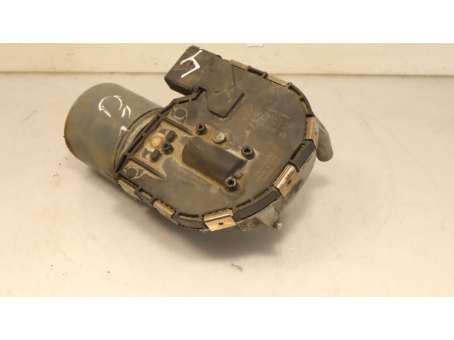 Моторчик дворников     Volkswagen Caddy