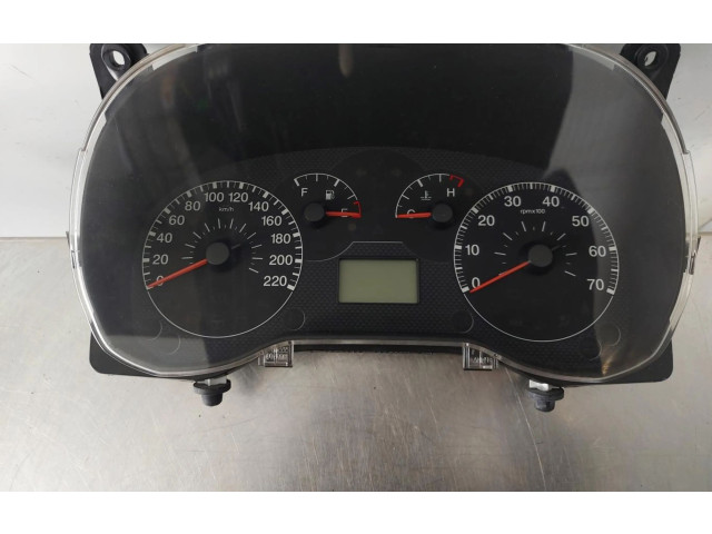 Přístrojová deska Fiat Punto (199) 51701537