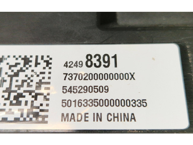 Дисплей    82498391   Buick Encore I