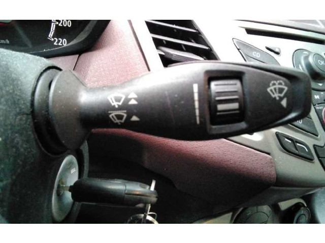 Ручка стеклоочистителей Ford Fiesta