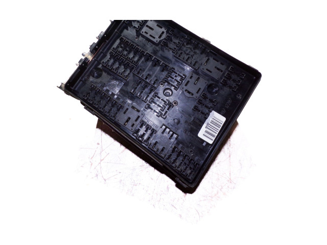 Блок предохранителей 1K0937132F, 1718009 Audi A3 S3 A3 Sportback 8P