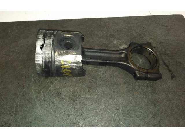 Поршень F9Q D8 Renault Scenic RX