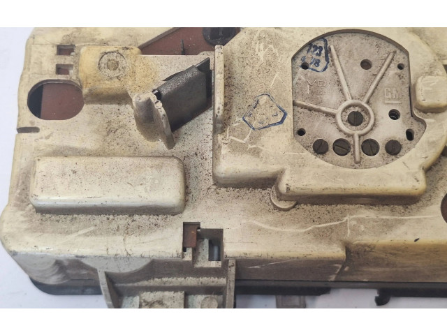 Přístrojová deska Opel Rekord E2 1985 90044927, 81117151