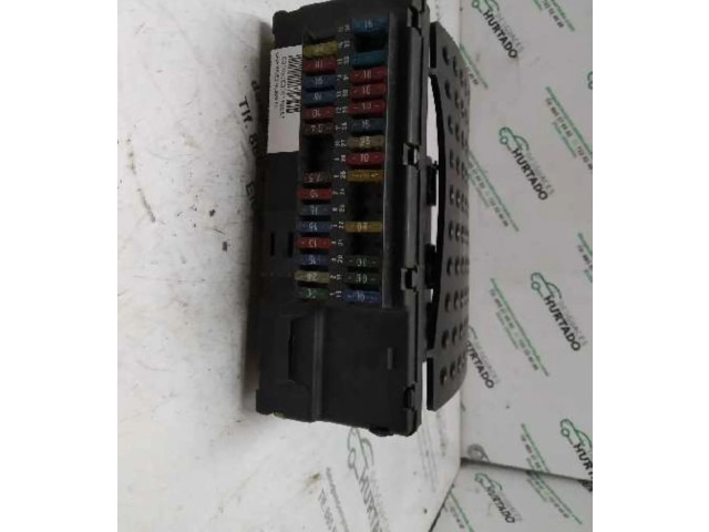 Блок предохранителей 97AG14A073EB Rover Rover