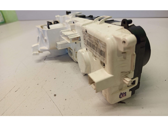 Блок управления климат-контролем A1698301385   Mercedes-Benz A W169