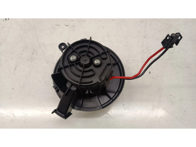 Вентилятор печки       Mercedes-Benz E W212