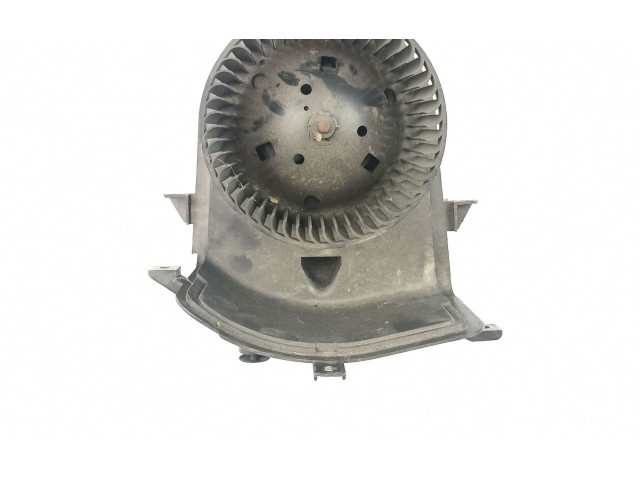 Вентилятор печки 1H1820021 Volkswagen Golf SportWagen