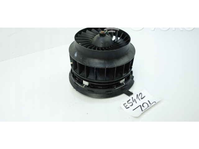 Вентилятор печки    F011500133   Mercedes-Benz E AMG W210