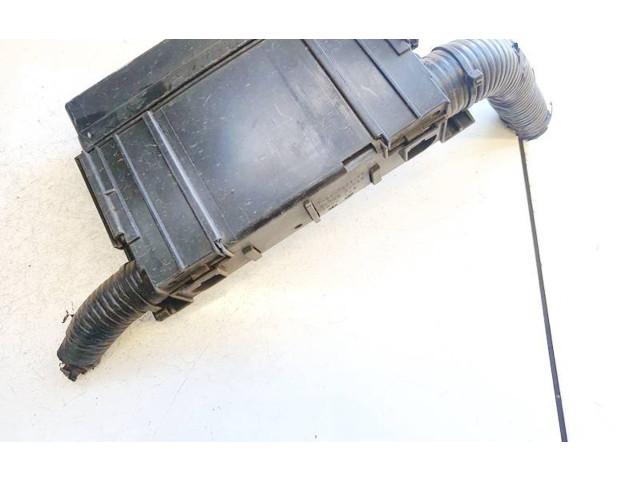 Pojistková skříňka 7154722330, 24382EW70B Nssan Leaf I (ZE0) 2016