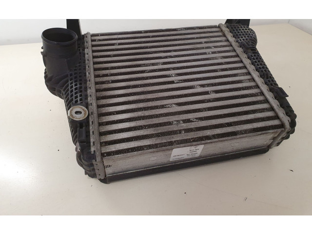 Интеркулер 95B145804E Porsche Macan