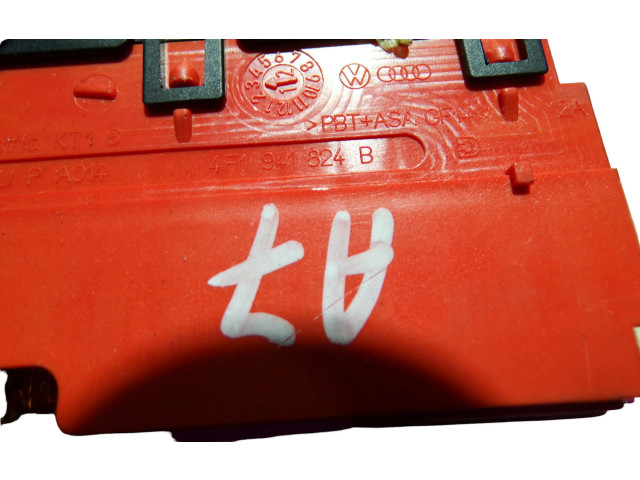 Блок предохранителей 4F1941824B   Audi A7 S7 4G    