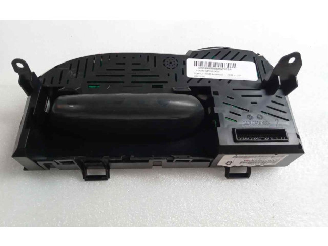 Панель приборов 8200725330 Renault Twingo II