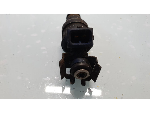 Vstřikovač 0280150446 Peugeot 406 pro benzínový motor 3.0