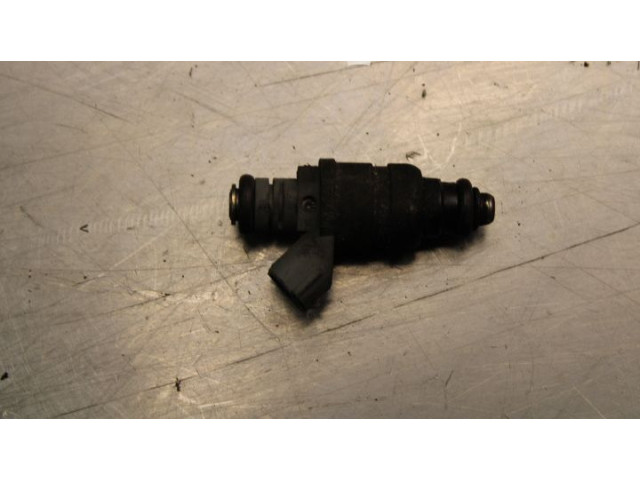 Форсунка 06A90603IBT    Audi A3 S3 8P  BSE 