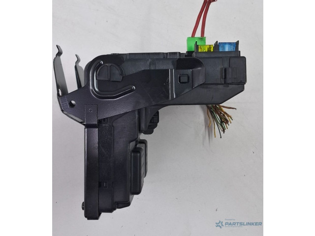 Блок предохранителей Volvo V70