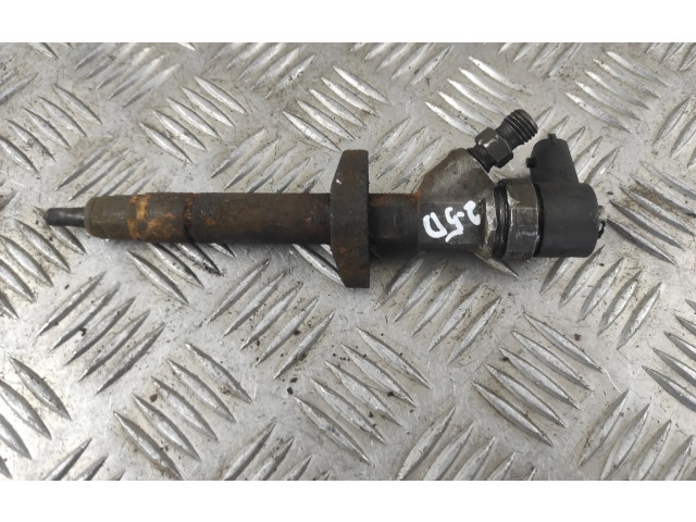 Форсунка 0445110087, 928996    Renault Trafic II (X83)   