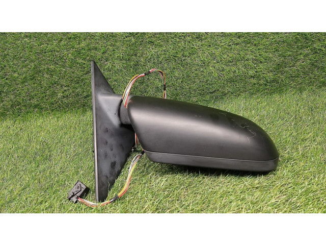 Zpětné zrcátko pravé BMW 7 E38 1995 8165122, 71648S