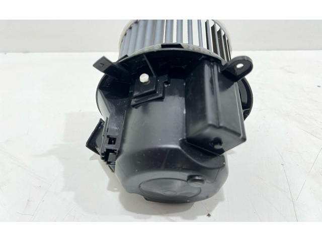 Вентилятор печки       Renault Twingo II