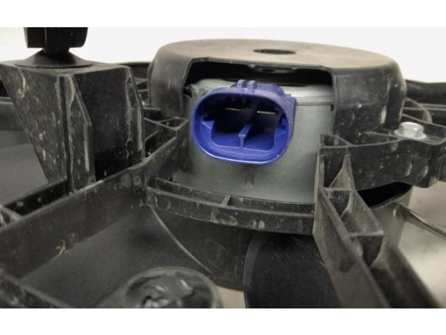 Вентилятор радиатора     214811897R, 214815012R    Dacia Sandero II 