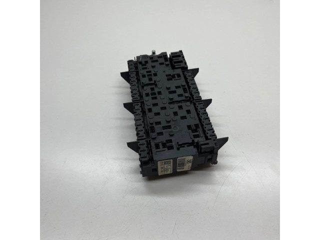 Pojistková skříňka A1669063801 Mercedes-Benz ML W166 2014