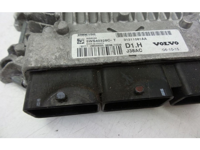 Блок управления впрыском 31211081   Volvo V50