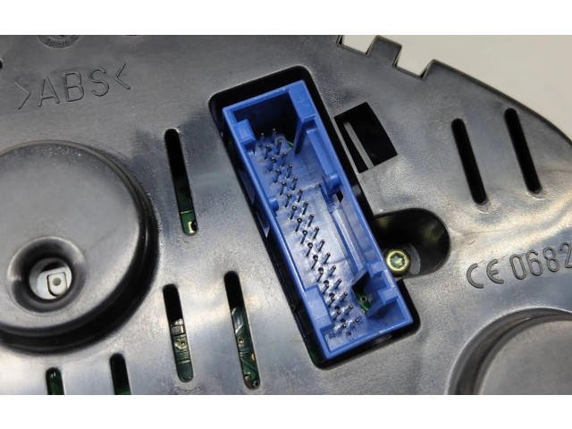 Přístrojová deska Volkswagen Transporter - Caravelle T5 2005 7H0920860E, 110080205