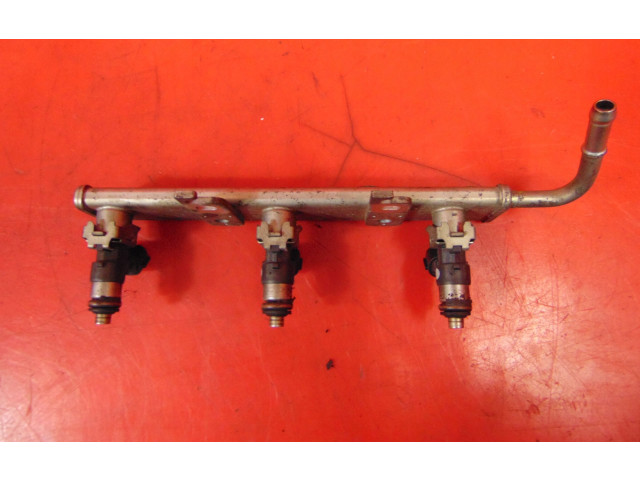 Топливная рампа A1320100200 Smart ForTwo II