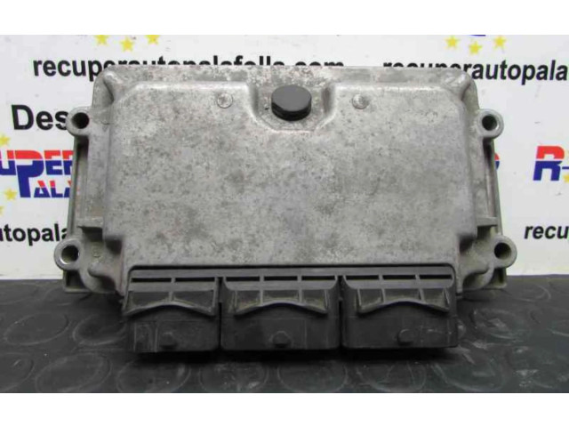 Vstřikovací lišta 0281001839 Peugeot 106