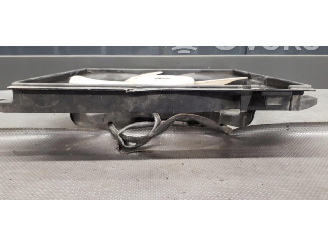 Вентилятор радиатора MR250747 Mitsubishi Galant